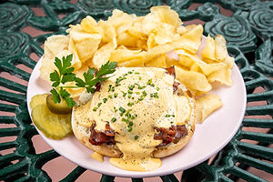 Casa Florida Brunch Eggs Benedict-min.jpg
